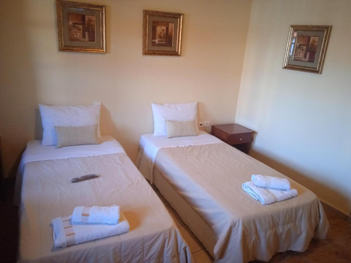 Thiamis Guesthouse Doliana Exterior foto